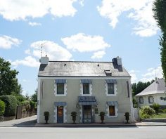 Lunch at Restaurant Le Pressoir, Vannes, Brittany, France