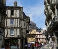 10 great reasons to visit Vannes, Brittany, France