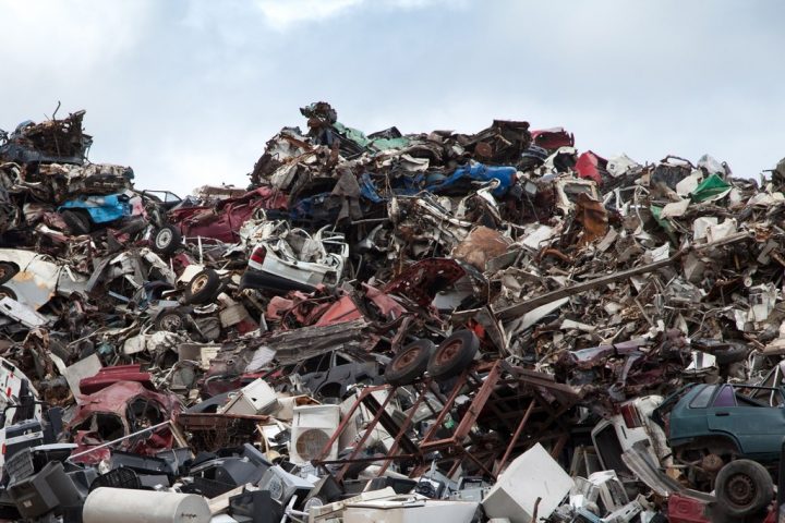 Cathay Pacific sends crew luggage to garbage dump to “keep things tidy”