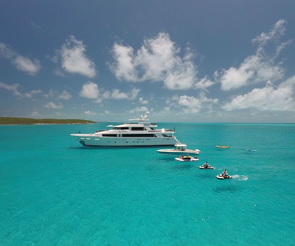 3 terrific superyachts for yacht charter in the Caribbean