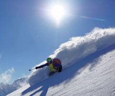 5 reasons why February is a great time to ski in Hakuba, Japan