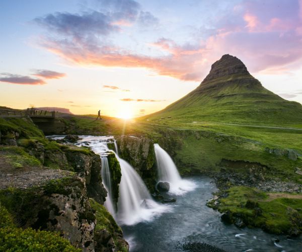 Iceland to re-open to tourists on 15th June with airport testing