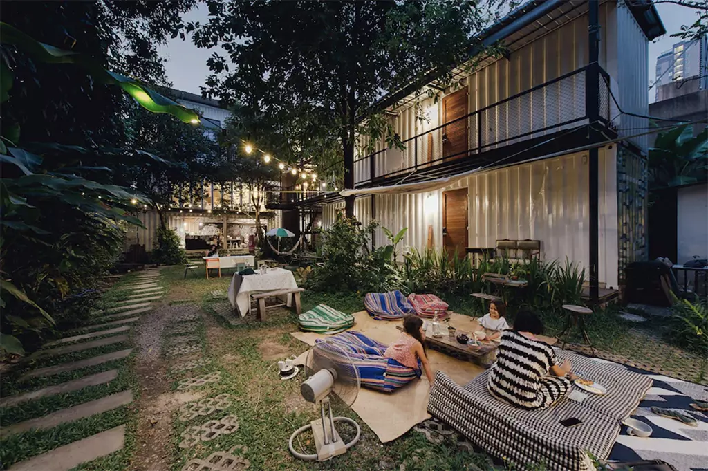 Best Hostels in Bangkok: 5 Top Picks