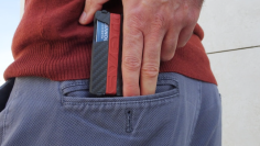 Kickstarter: Masverano Wallet – Ultra light Carbon wallet (back it before Tuesday)