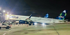 This Is How A JetBlue Plane Tipped Back On Its Tail