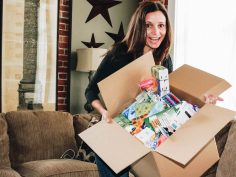 How to Send a Military Care Package to a Soldier