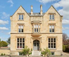 Review: Cotswold Grange, Cheltenham, UK