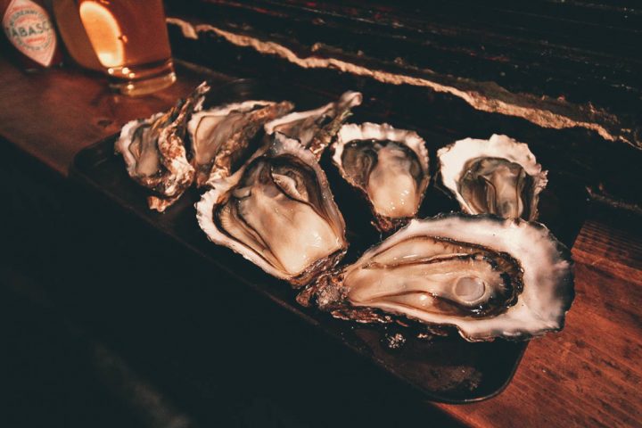 Where to Have Plump, Juicy Oysters for Cheap in Sapporo, Japan