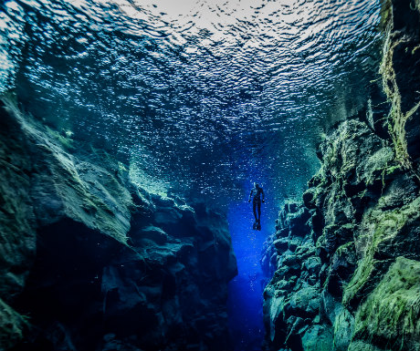 8 top picks for a scuba diving adventure of a lifetime
