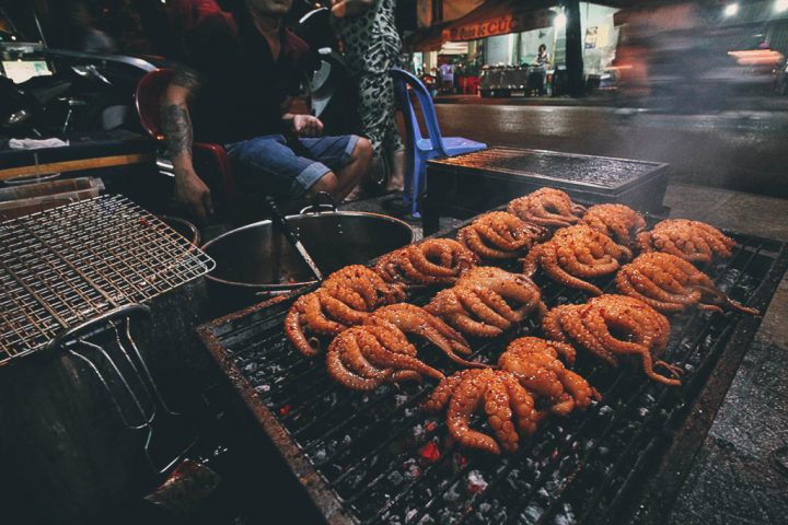 Where to Have the Best Street Seafood in Saigon, Vietnam