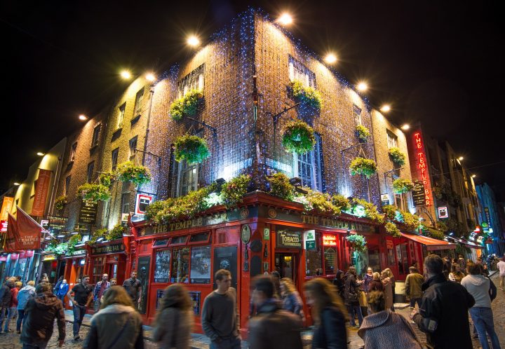 R/T Chicago & San Fran to Dublin, Return in Business Class $918 with free stopover in Portugal!