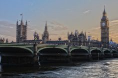 London Sale: Across the USA from $382+ Round Trip