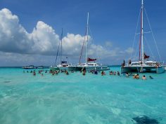 Grand Cayman Fares: $302+ from New York, Phoenix, and Chicago Including Seat Choice
