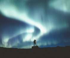 7 top tips for hunting the Northern Lights in Iceland