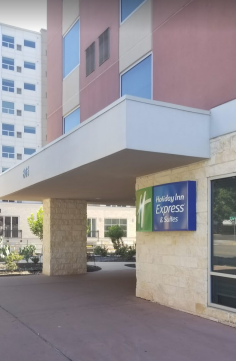 Holiday Inn Express & Suites Austin Downtown Review