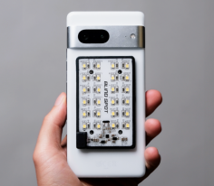 Kickstarter: LumiCard – Lighting Revolution from Your Wallet (back by Thursday)